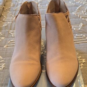 Seychelles Blush Ankle Booties